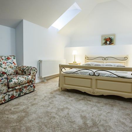 Maisonette Apartments Cîmpulung Extérieur photo