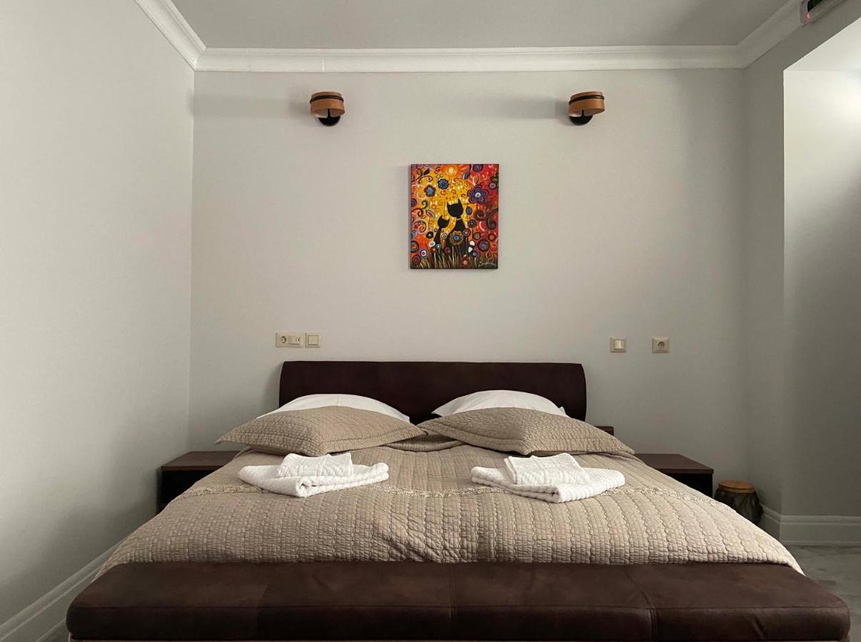 Maisonette Apartments Cîmpulung Extérieur photo