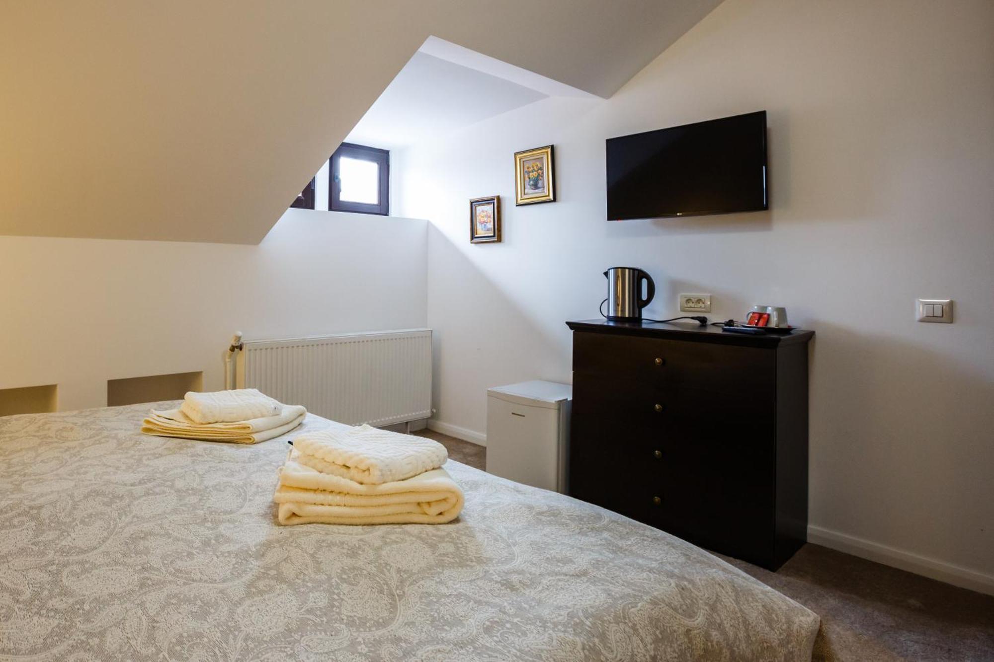 Maisonette Apartments Cîmpulung Extérieur photo